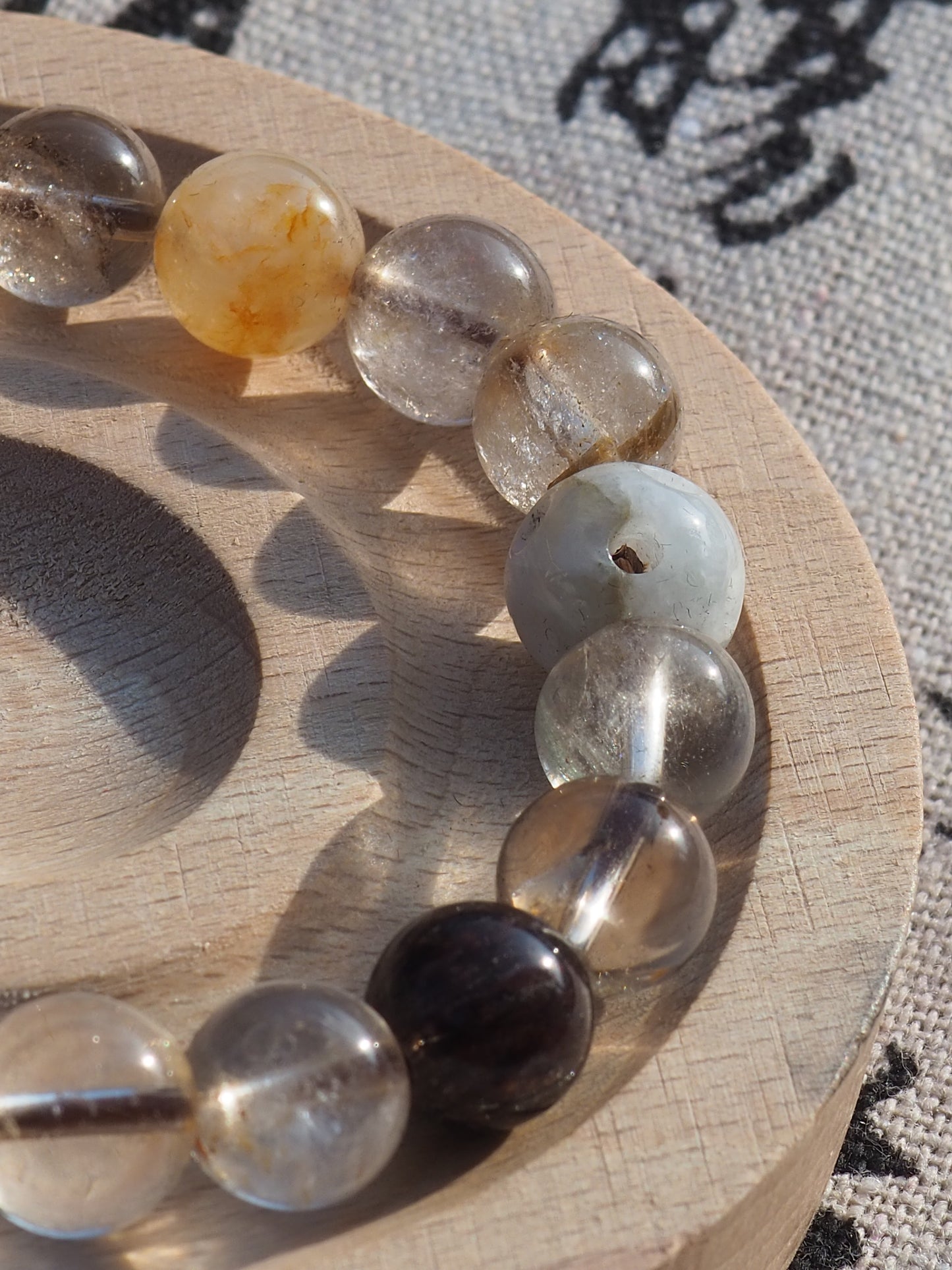 Universal Golden Rutilated Quartz Bracelet